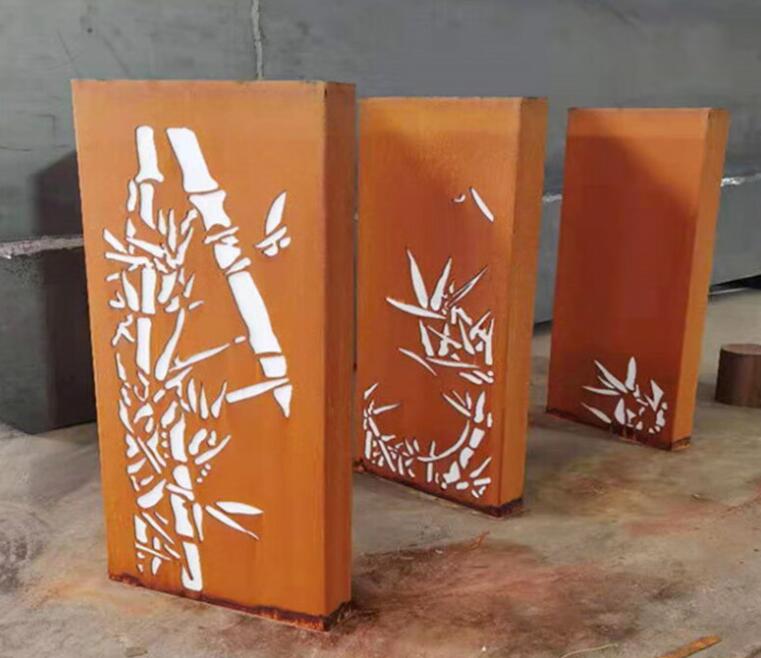 港南锈钢板灯箱